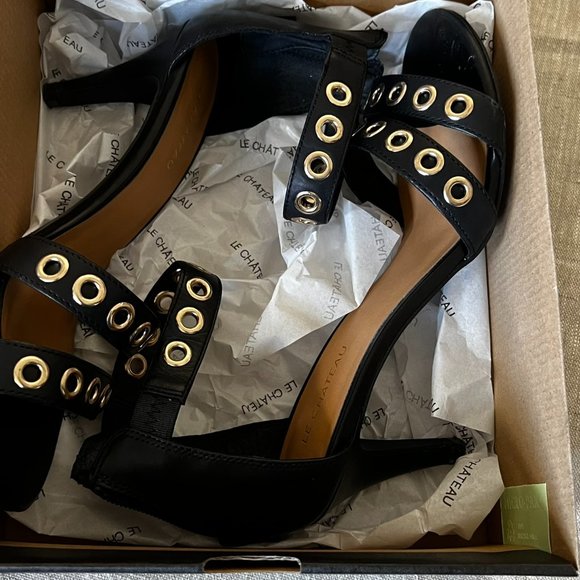 Le Chateau Black Leather heels with grommets/metal eyelet Size 9 - Picture 4 of 15